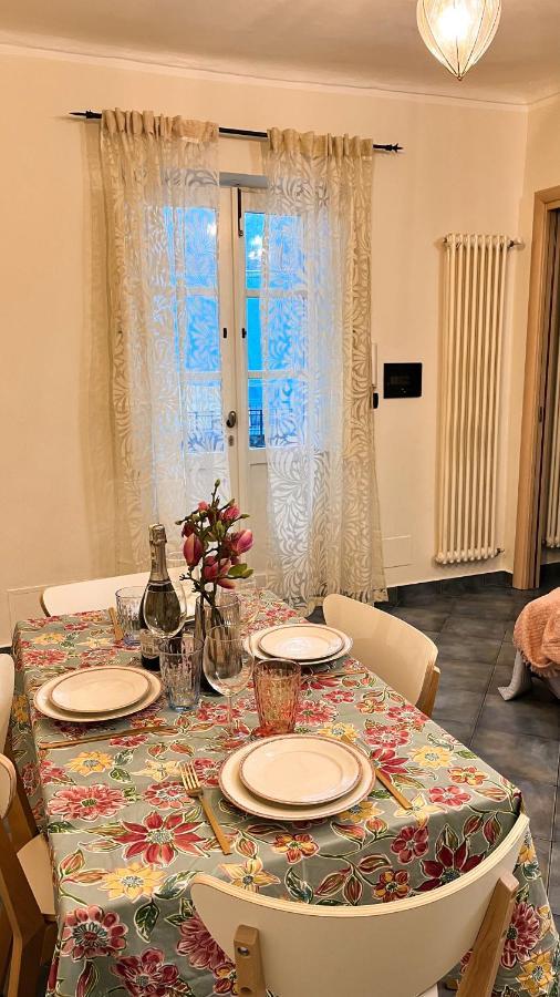 Al Bicerin Apartment, In Historical Center Of Turin Exterior photo