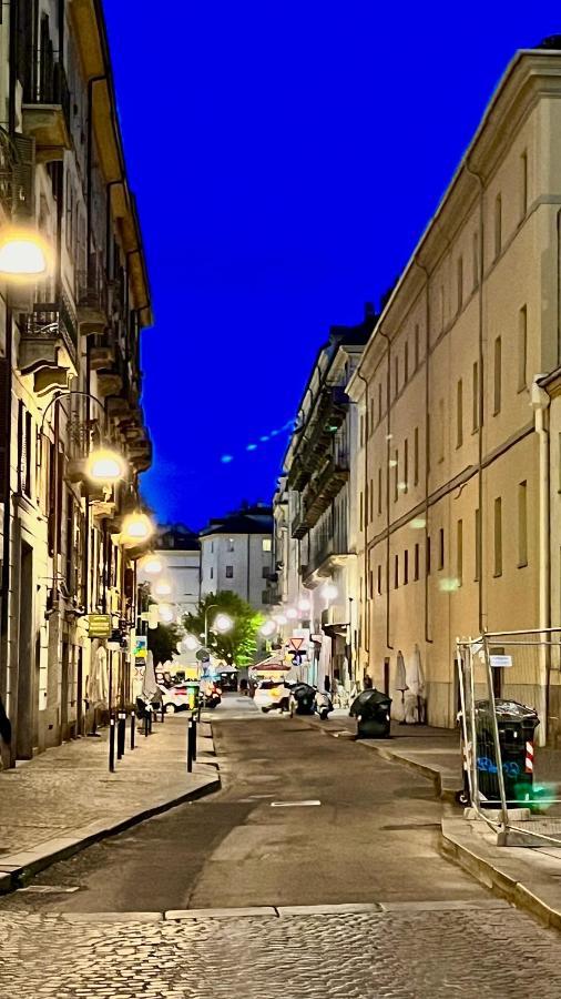 Al Bicerin Apartment, In Historical Center Of Turin Exterior photo